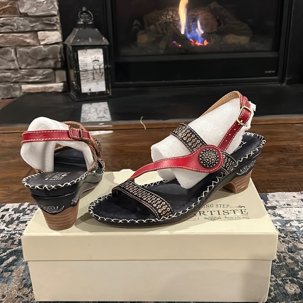 NIB Spring Step L’ Artiste Dreamer tooled Leather Women’s Sandal Size 8.5 (39)